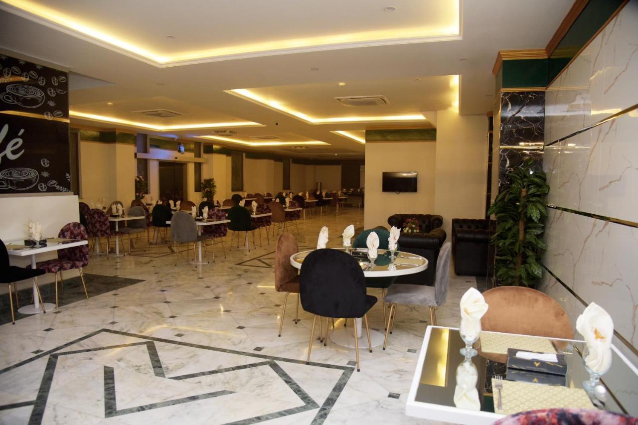 The Rich Hotel & Apartments Lahore Exterior photo