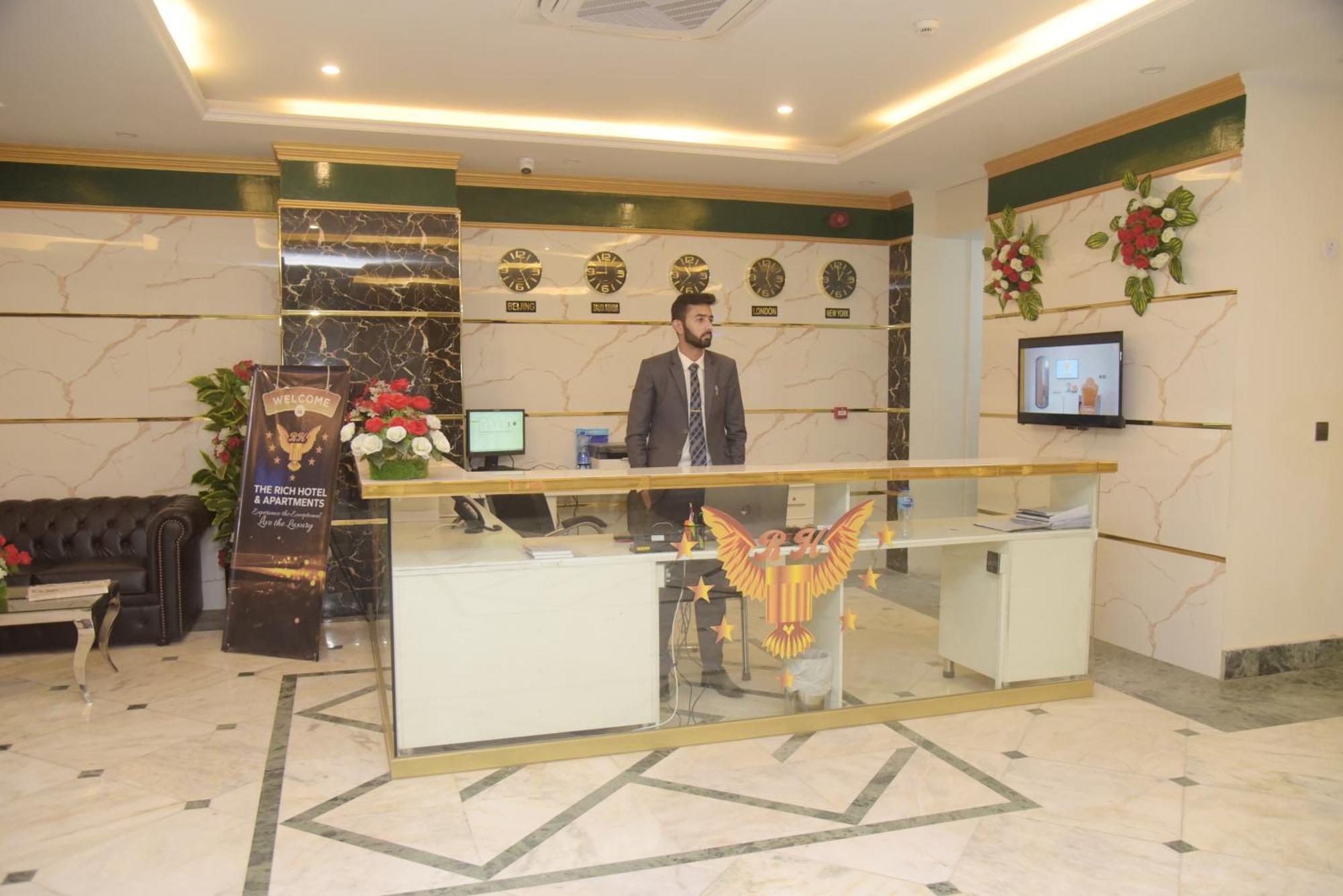 The Rich Hotel & Apartments Lahore Exterior photo